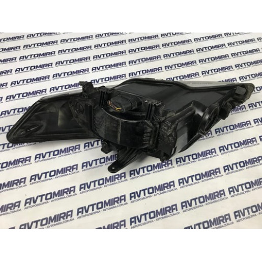Фара передняя правая Ford Mondeo 4 2007-2010 7S7113K060AB
